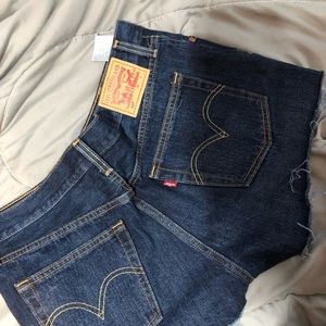 LEVIS SHORTs